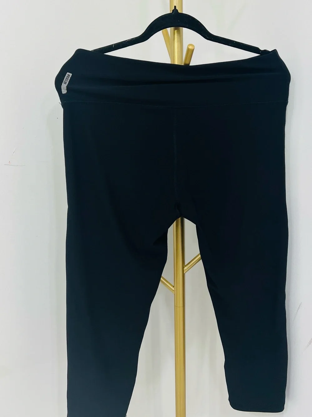 Girls' Black Capri Leggings with Breathable Mesh Accents